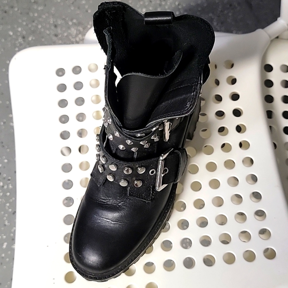Zara boots